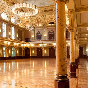 Stadthalle-Wuppertal-Hochzeit